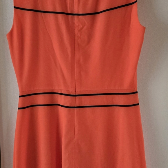 Dress US 8 - Picture 2 of 4